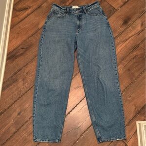 Abercrombie and Fitch Tapered Loose